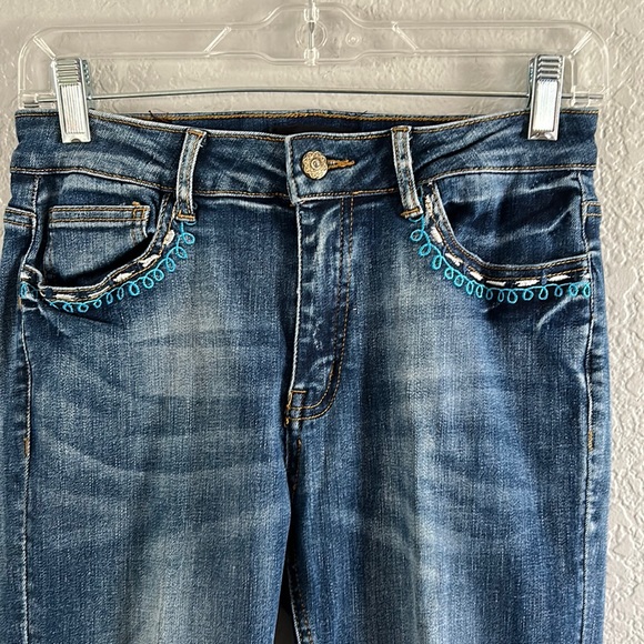 Brand- .laugiseD  size 28  💎 jeweled front button embellished pockets/ & bottom - Picture 2 of 13